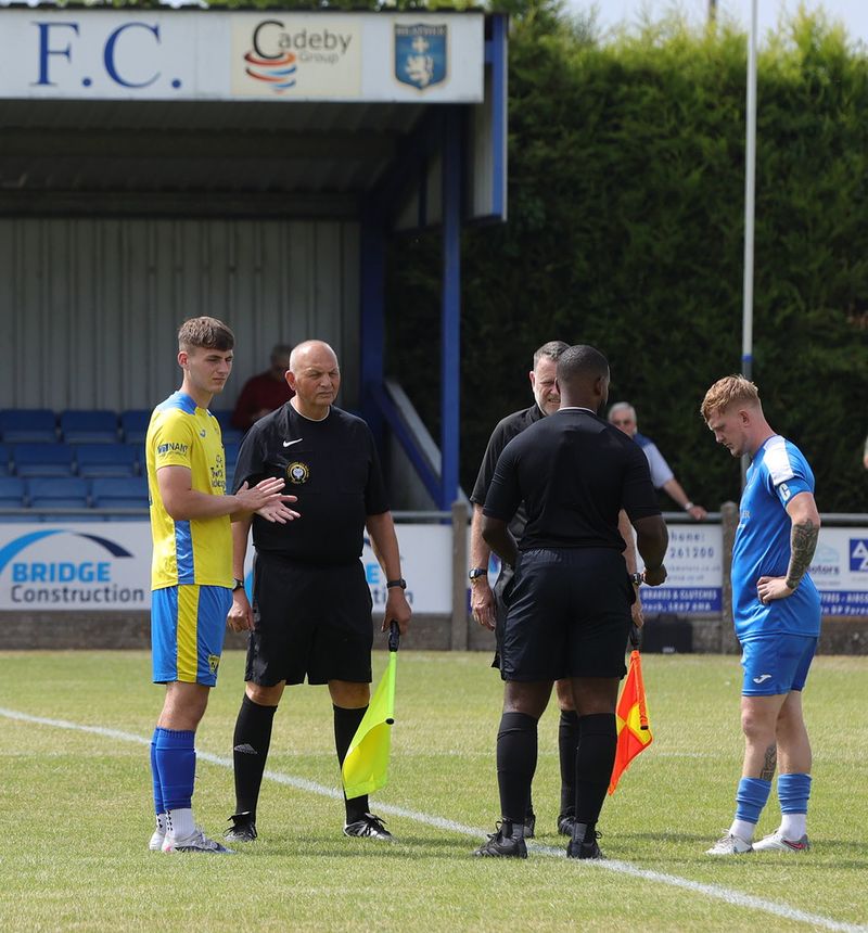 Heather St Johns vs. Tividale FC